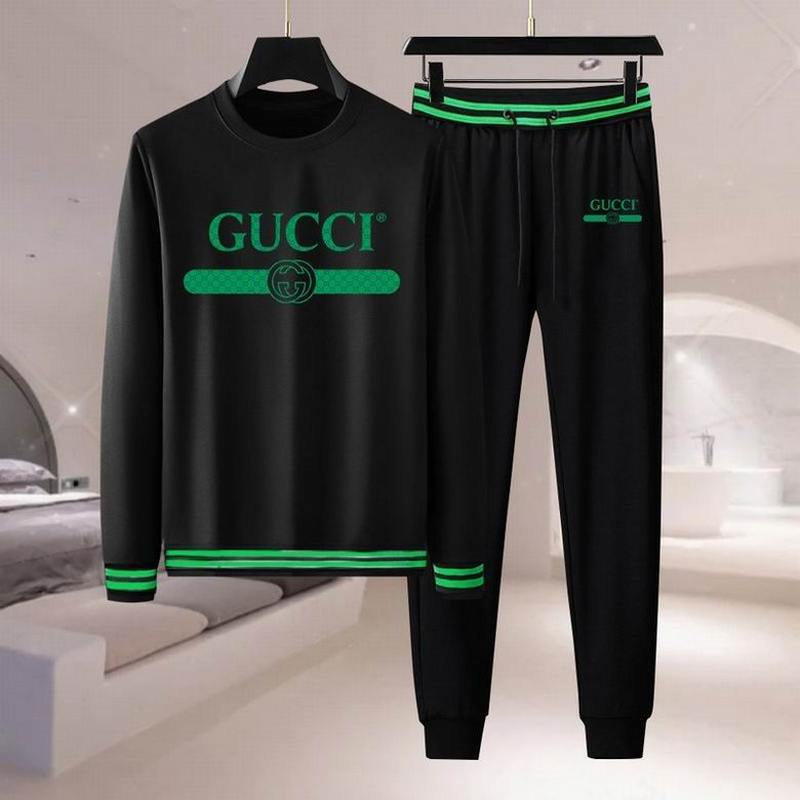 Gucci Men's Suits 125